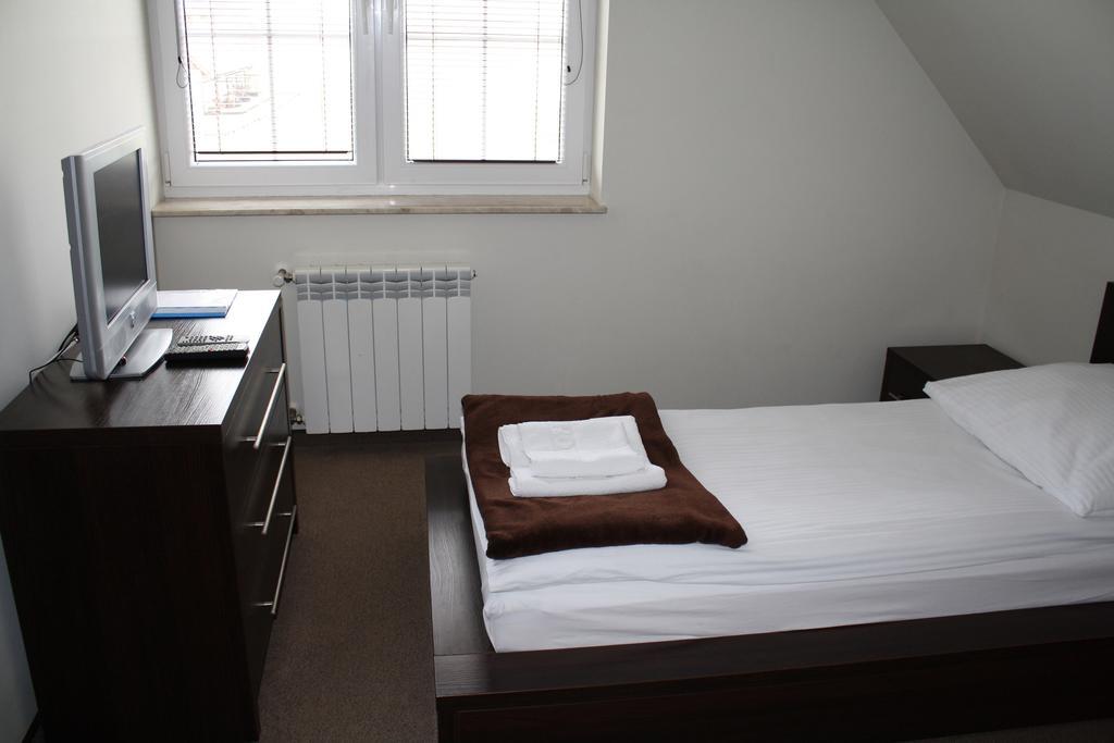 Marina Gorklo - Zurawi Kat Hotell Rom bilde