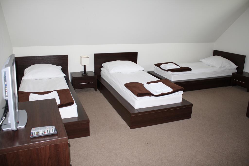 Marina Gorklo - Zurawi Kat Hotell Rom bilde
