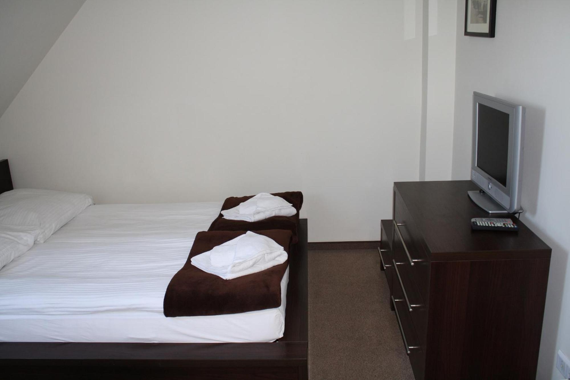 Marina Gorklo - Zurawi Kat Hotell Rom bilde